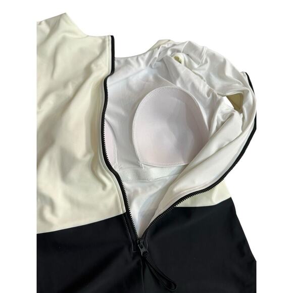 Summersalt Women's Black White High Neck Open Back One Piece Bathing Suit Size 6 - Picture 5 of 8
